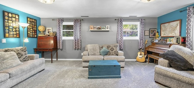 Building Photo - Beautiful 4 bedroom 3 bath Home. Schedule your showing TODAY!