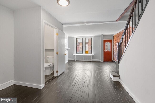 Foto del edificio - 2341 Watkins St