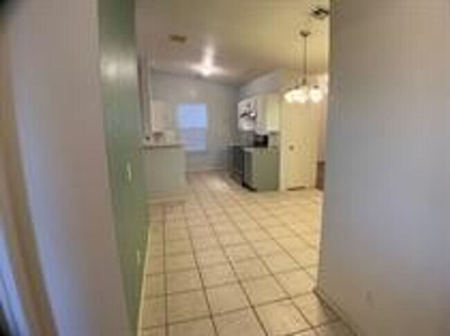 Foto del edificio - 3 Bed 2 Bath House in Edmond
