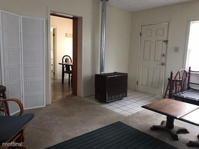 Building Photo - 1 br, 1 bath House - 956 S Klein Ave