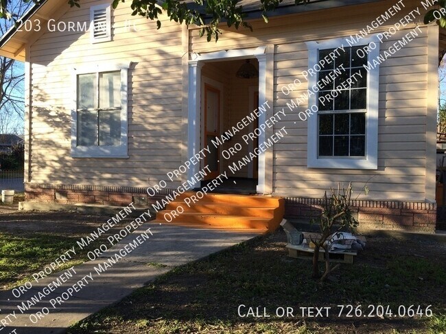 Building Photo - 203 Gorman-#C