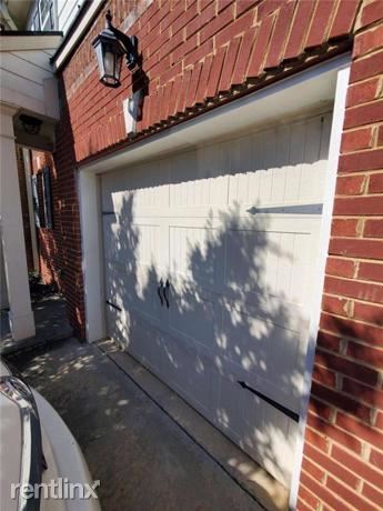 Building Photo - 3 br, 2 bath House - 2071 Ferentz Trce