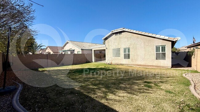 Foto del edificio - 1355 E Cottonwood Rd