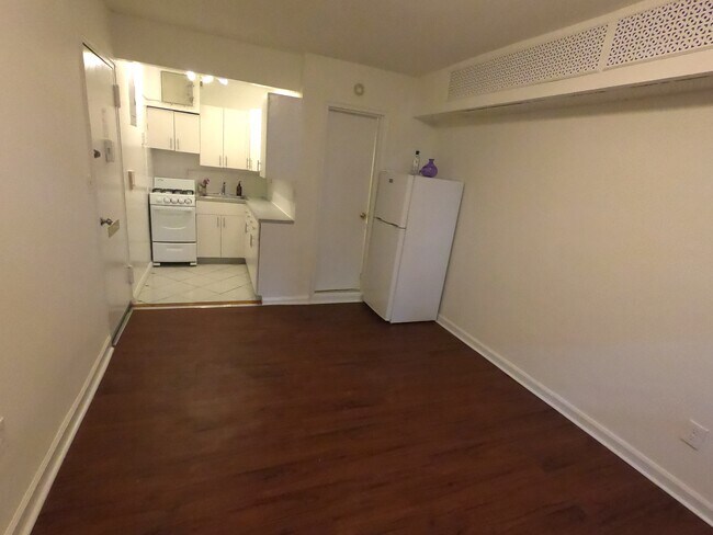 Living Area Reverse - 156 W 95th St