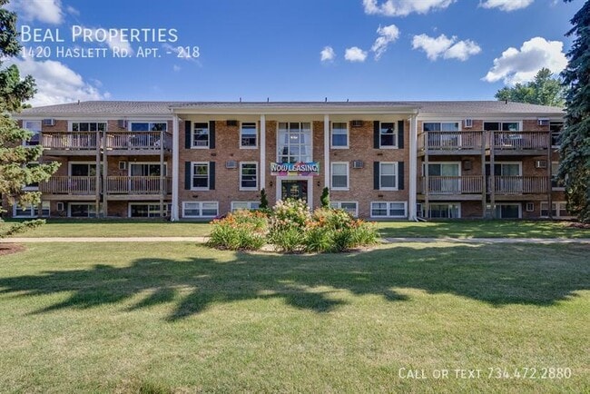 Building Photo - 1420 Haslett Rd