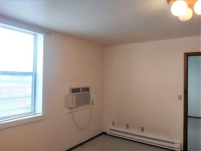 Building Photo - 1 bedroom in Billings MT 59102