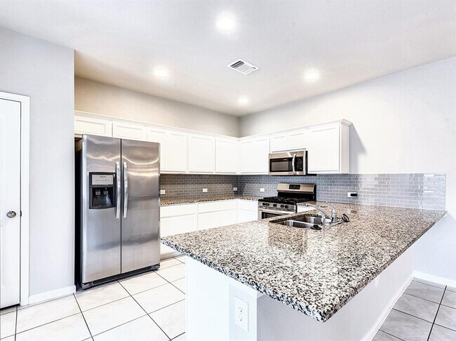 Building Photo - 6621 Paseo San Lucas Ln