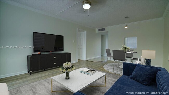 Foto del edificio - 5890 NW 64th Ave