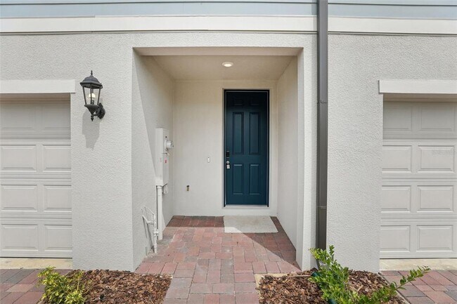 Building Photo - 16354 Bird of Paradise Ave