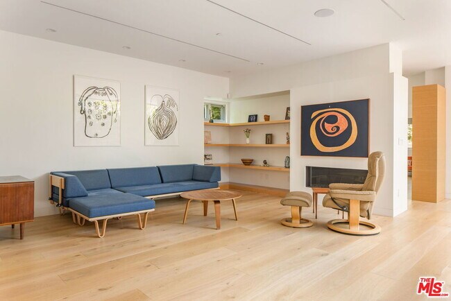 Foto del edificio - 1407 Oak St
