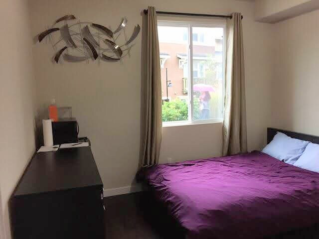 Level 1 - bedroom 1 - 130 Diamond Cove Ter