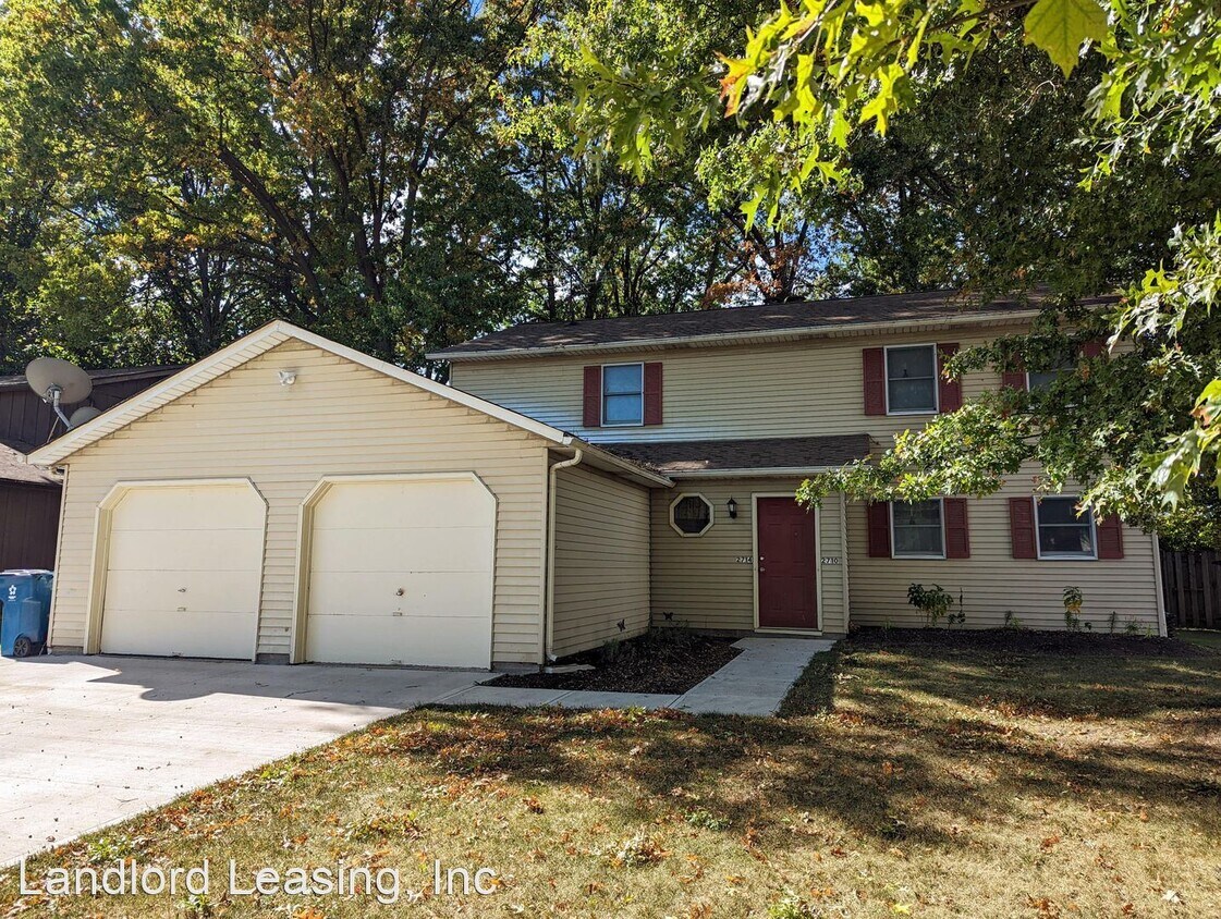 Foto principal - 2 br, 1.5 bath House - 2714 Forest Lane
