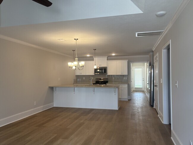 Building Photo - 8110 Bannock Cir