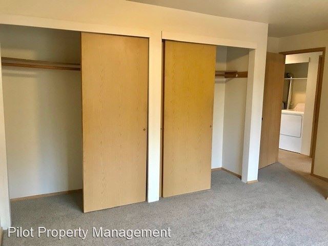 Foto del edificio - 12529 35th Ave NE