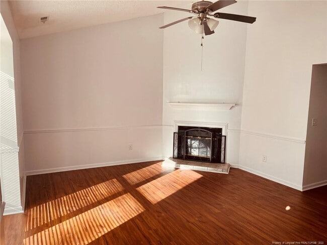 Building Photo - 120 Girard Ave