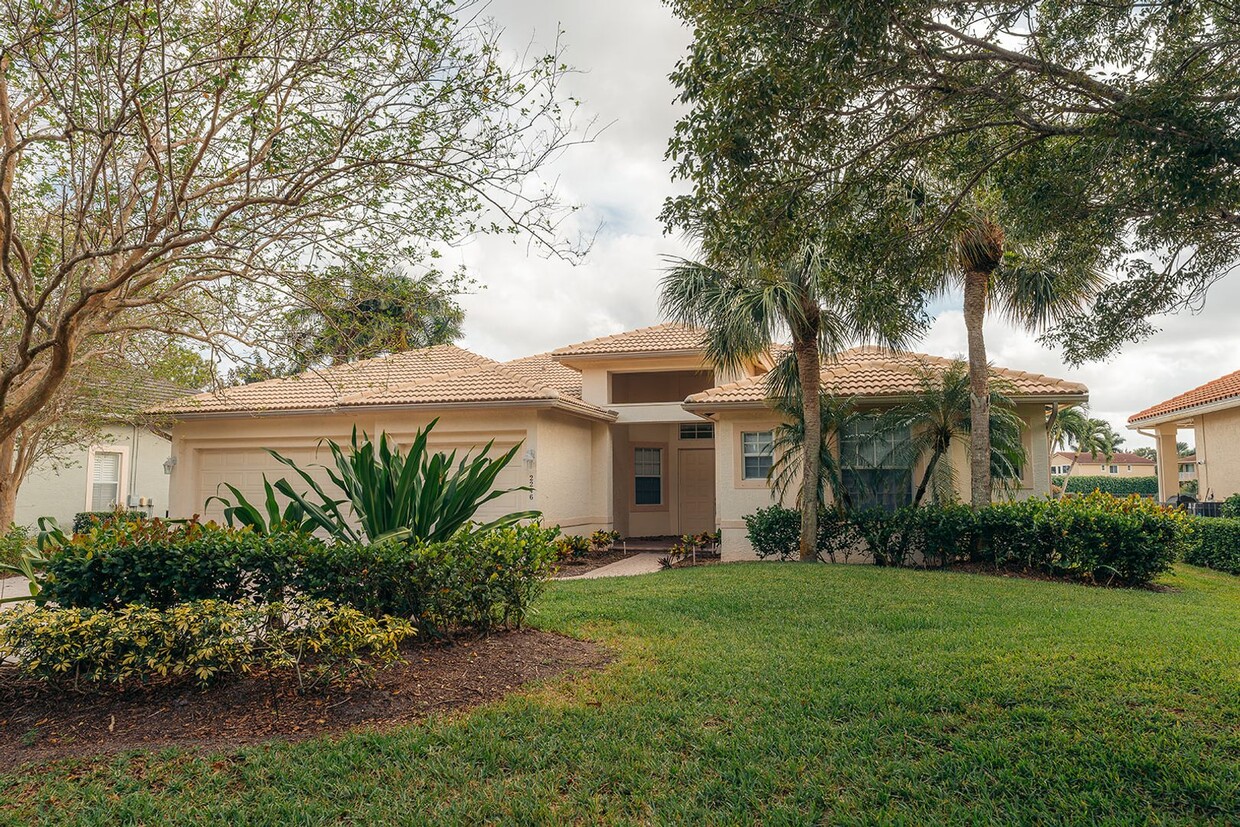 Foto principal - Spacious 4/3/3 in Hammock Creek Estates in...