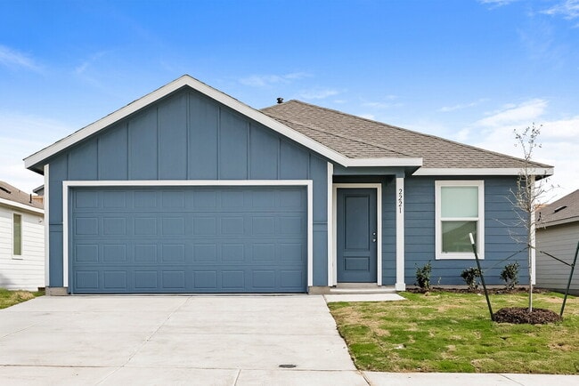 Building Photo - 2221 La Vis Ln