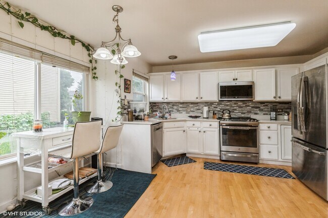 Foto del edificio - 1389 Windsor Ln