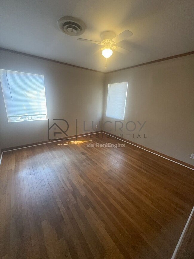 Foto del edificio - 316 Woody Dr