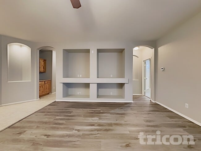 Foto del edificio - 117 S 125th Ave