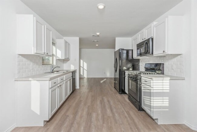 Building Photo - 4456 Bethel Colony Trl