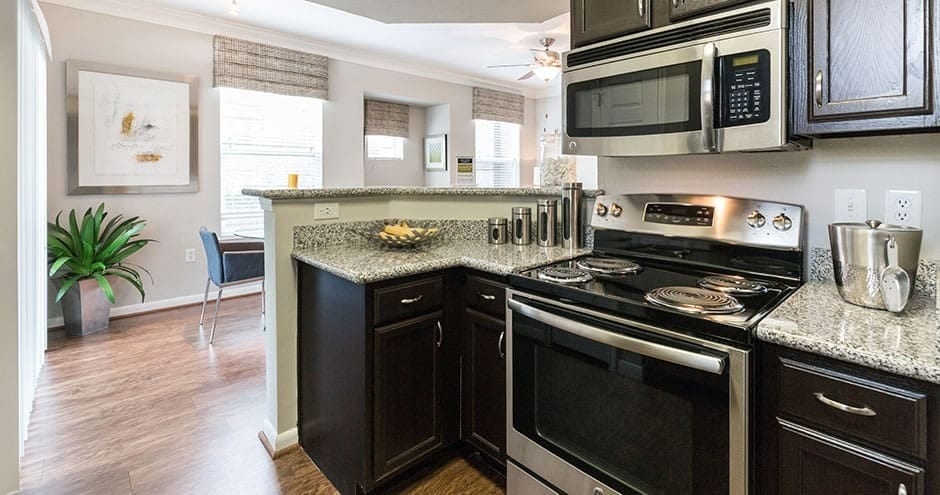 Convenient Location, Resort-Style Comfort! - Convenient Location, Resort-Style Comfort!