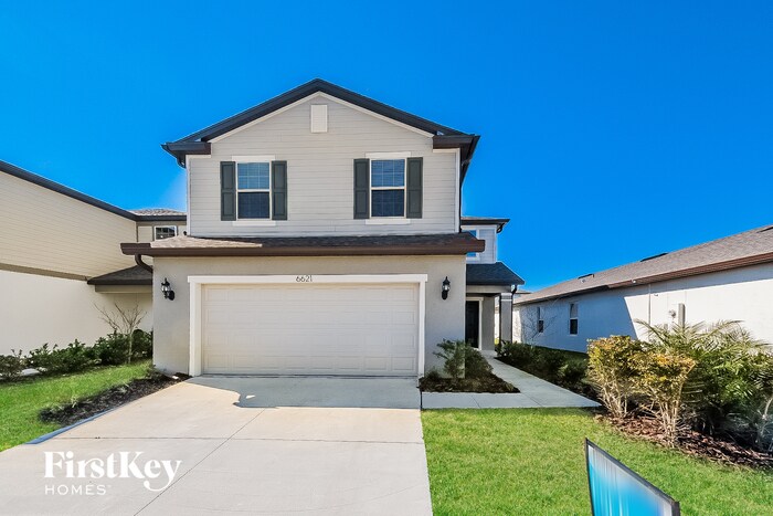 Foto principal - 6621 Stovall St
