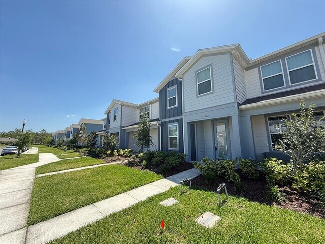 Foto del edificio - 9732 Brown Burrow St