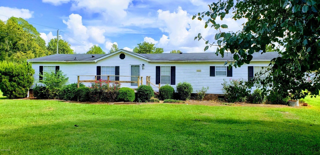 Primary Photo - 3131 Jolly Rd