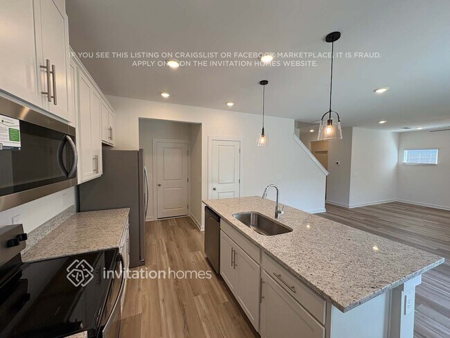 Foto del edificio - 1123 Bluffton Cir