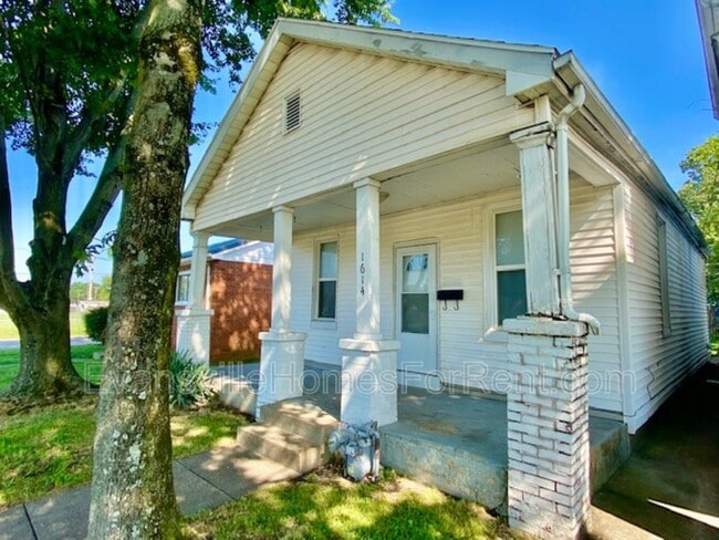 Foto del edificio - 1614 E Division St