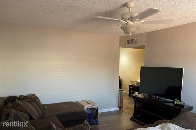 Building Photo - 3 br, 2 bath Townhome - 1943 E Jacinto Ave