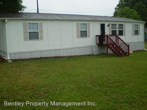 Primary Photo - 101 Green Acres Cir