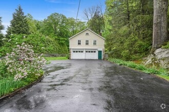 Building Photo - 321 Riversville Rd