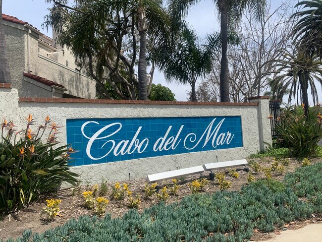 Foto del edificio - 5146 Dorado Dr