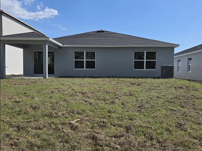 Building Photo - 2155 Florence Rd