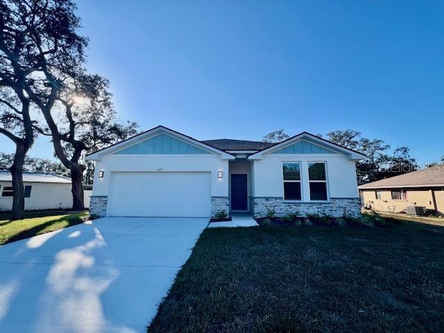 Foto del edificio - 1497 Laredo Ave