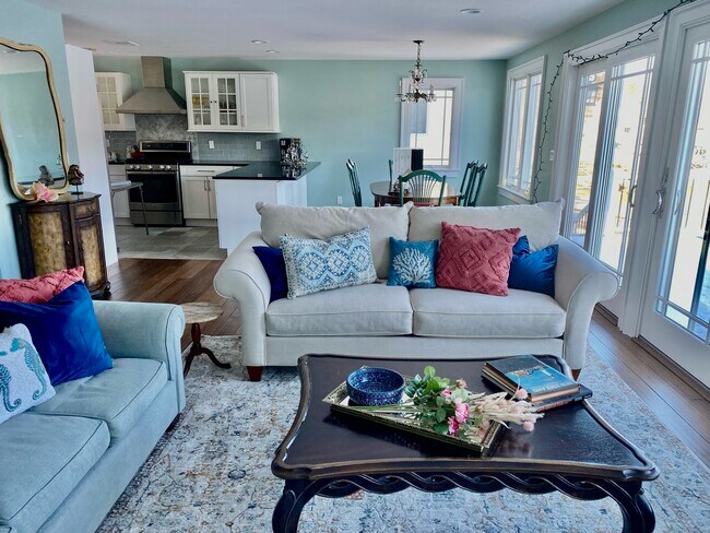 Building Photo - 29 Bankside Trail