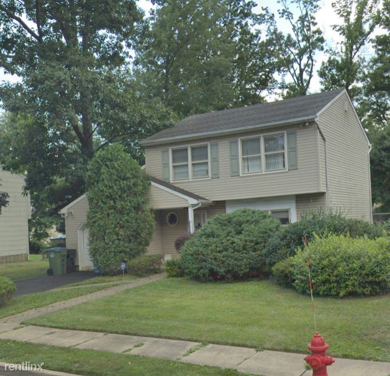 Primary Photo - 3 br, 2 bath House - 9 Netherwood Cir