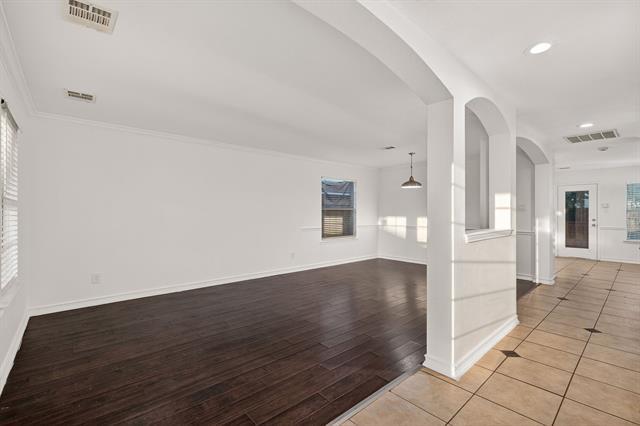 Building Photo - 7417 Fossil Garden Dr