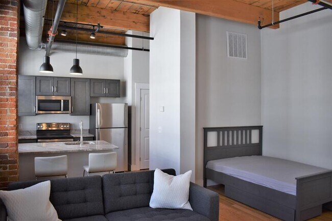 Foto del edificio - 128 Chandler St