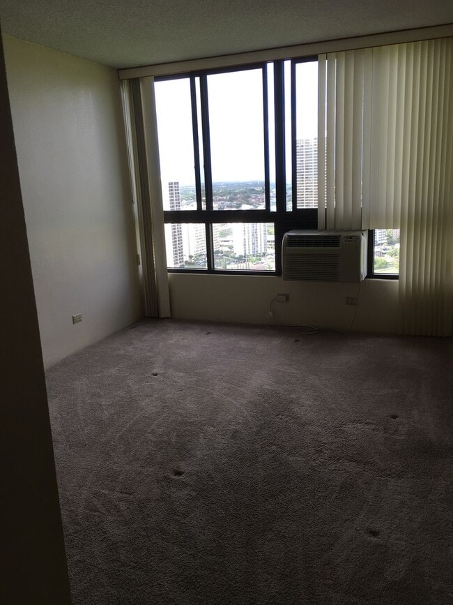 Foto del edificio - Plaza Landmark 1 bedroom 1 bath