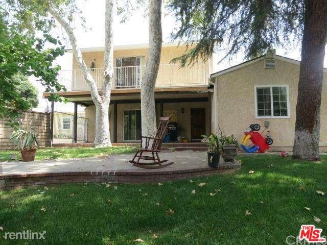 Primary Photo - 3079 Honolulu Ave