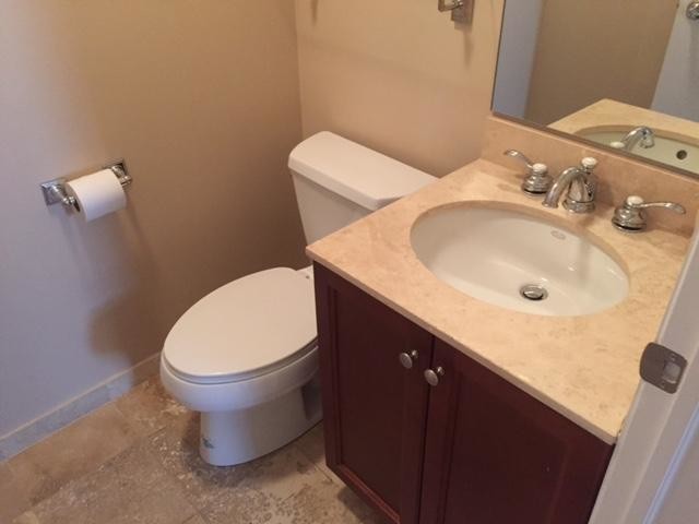 Building Photo - Fantastic and spacious 3bed/3ba in Lake view!
