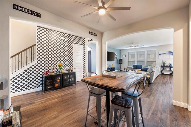 Foto del edificio - 7224 Fallen Crest Ln