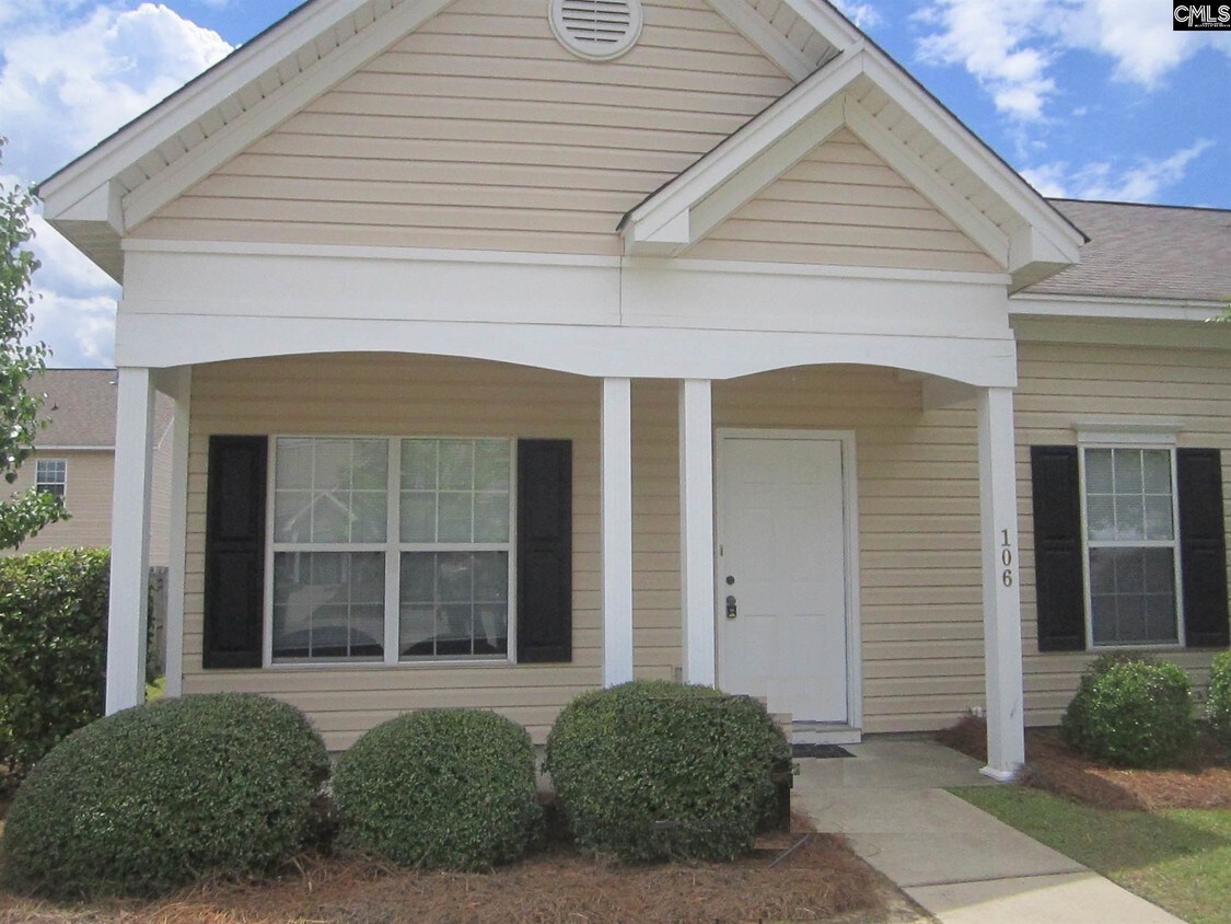 Primary Photo - 106 Avebury Ln