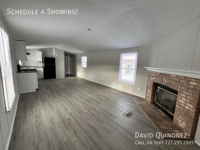 Building Photo - 2737 W Washington Center Rd