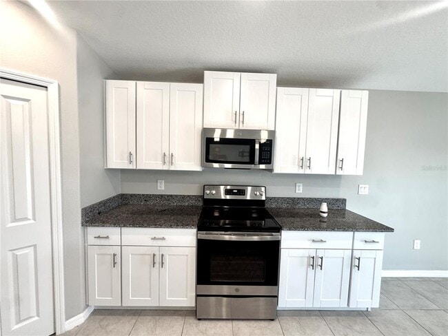 Foto del edificio - 929 Anchor Bend Dr