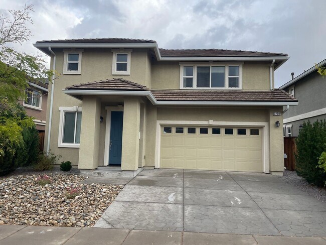 Foto del edificio - 3 Bedroom / 3 Bathroom in North Reno Near UNR