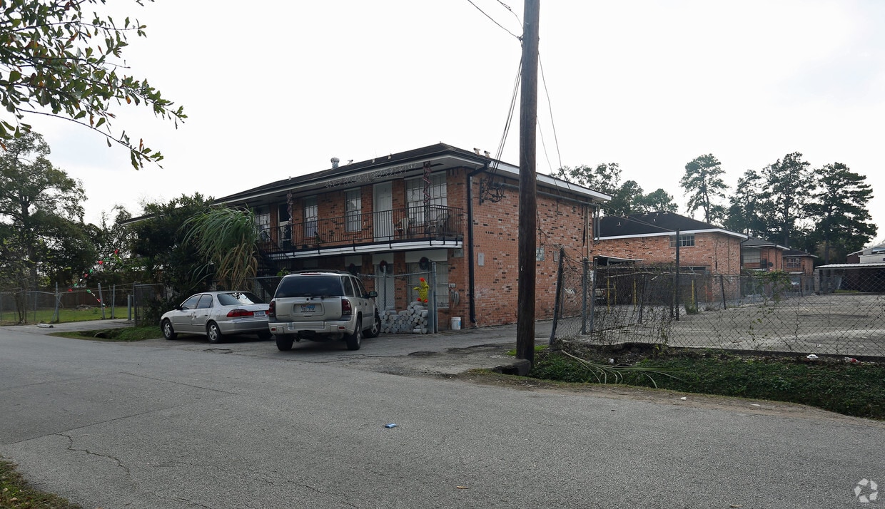 Building Photo - 721 Curtin St